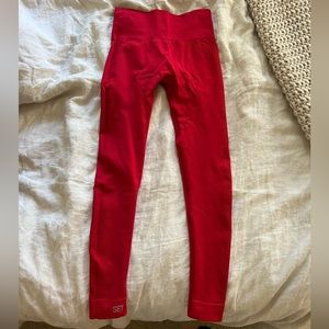 SET ACTIVE Sculptflex leggings in OG red size Small